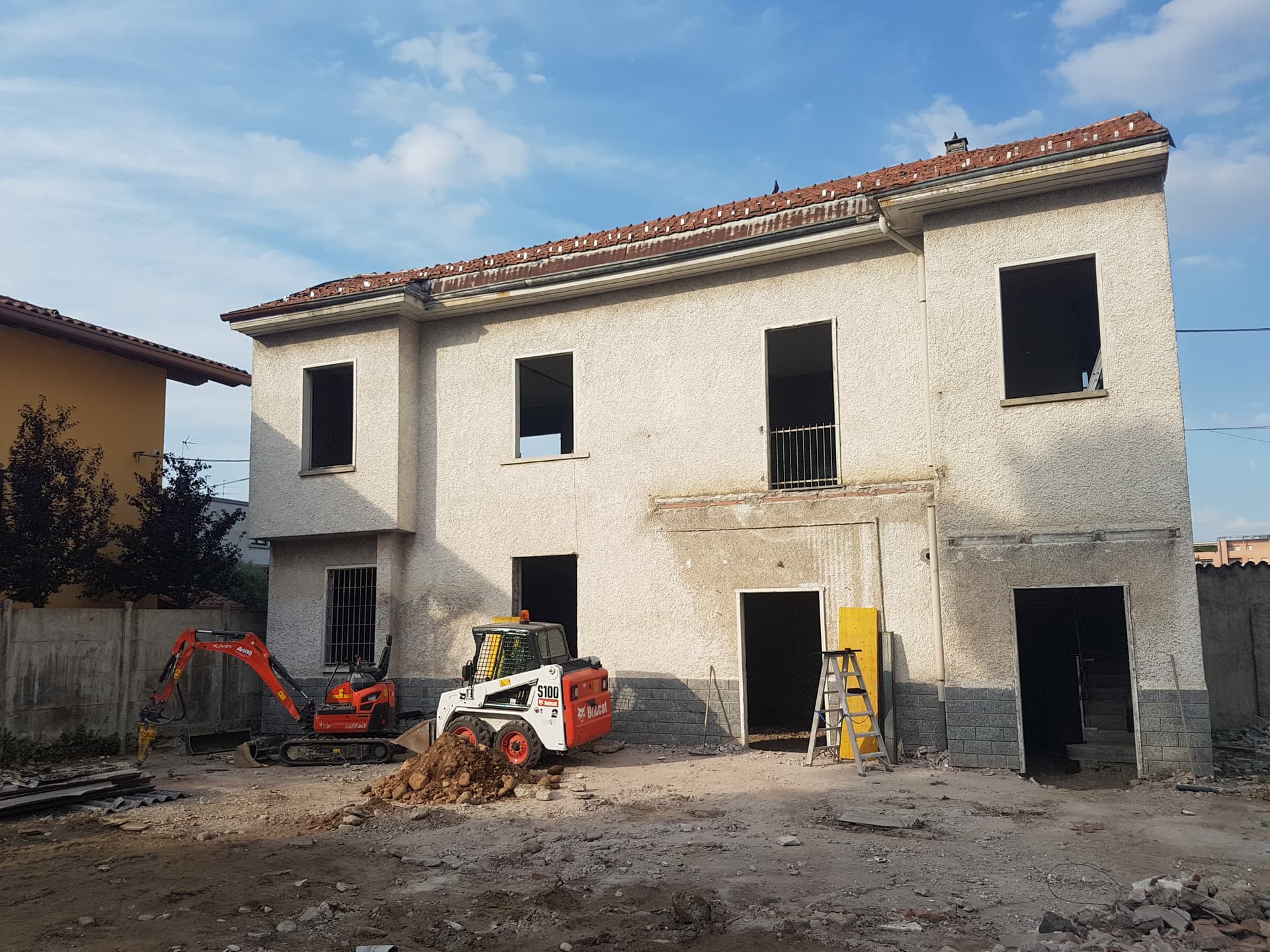 VILLA CON GIARDINO