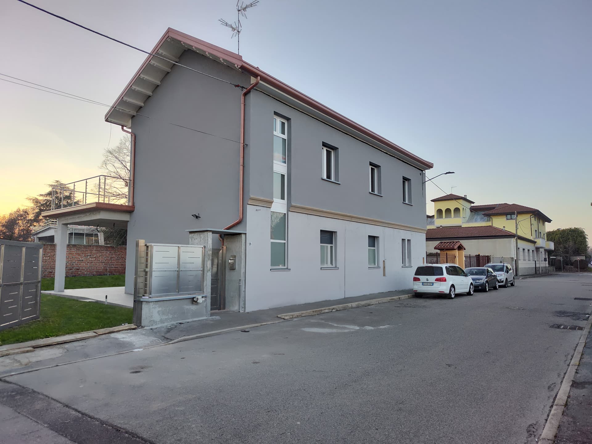 VILLA CON GIARDINO